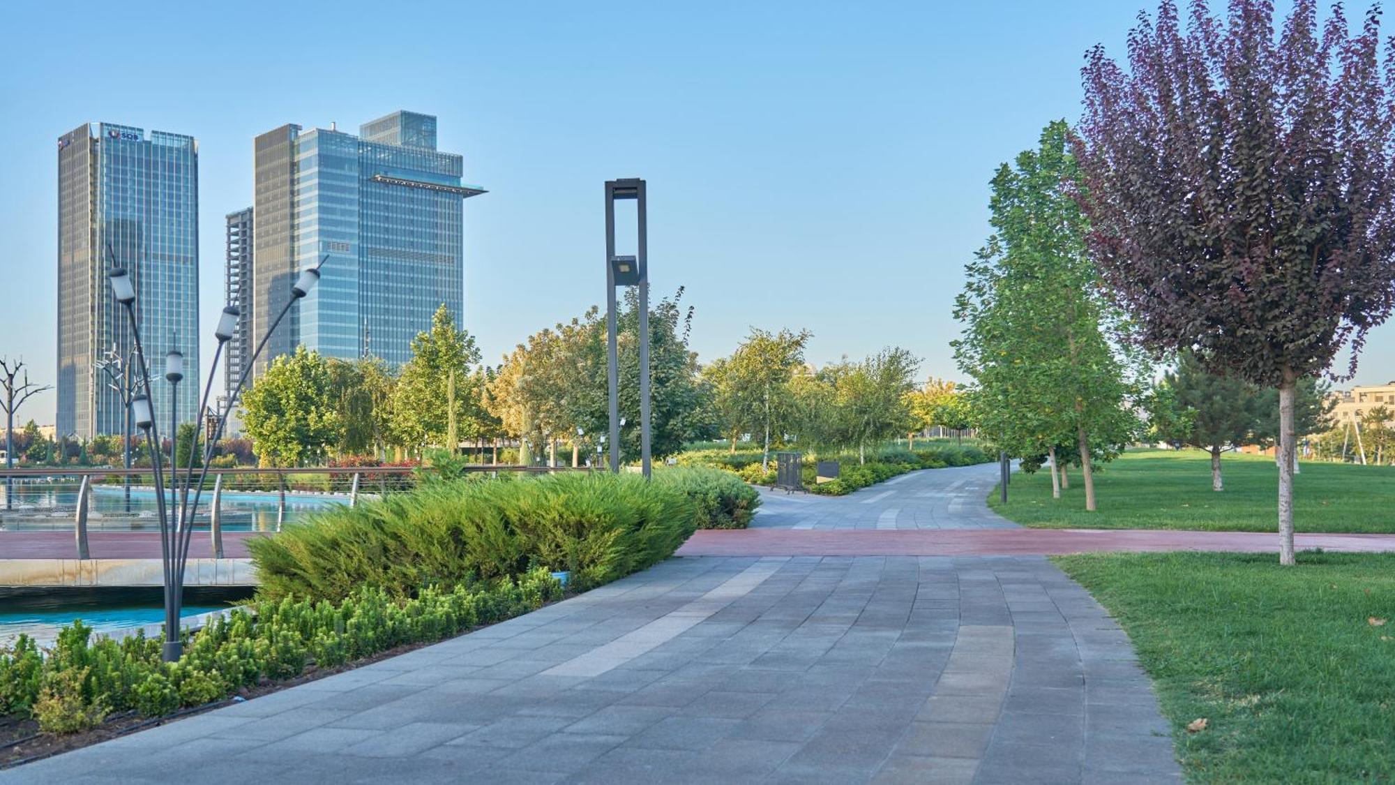 Holiday Inn Tashkent City By Ihg מראה חיצוני תמונה