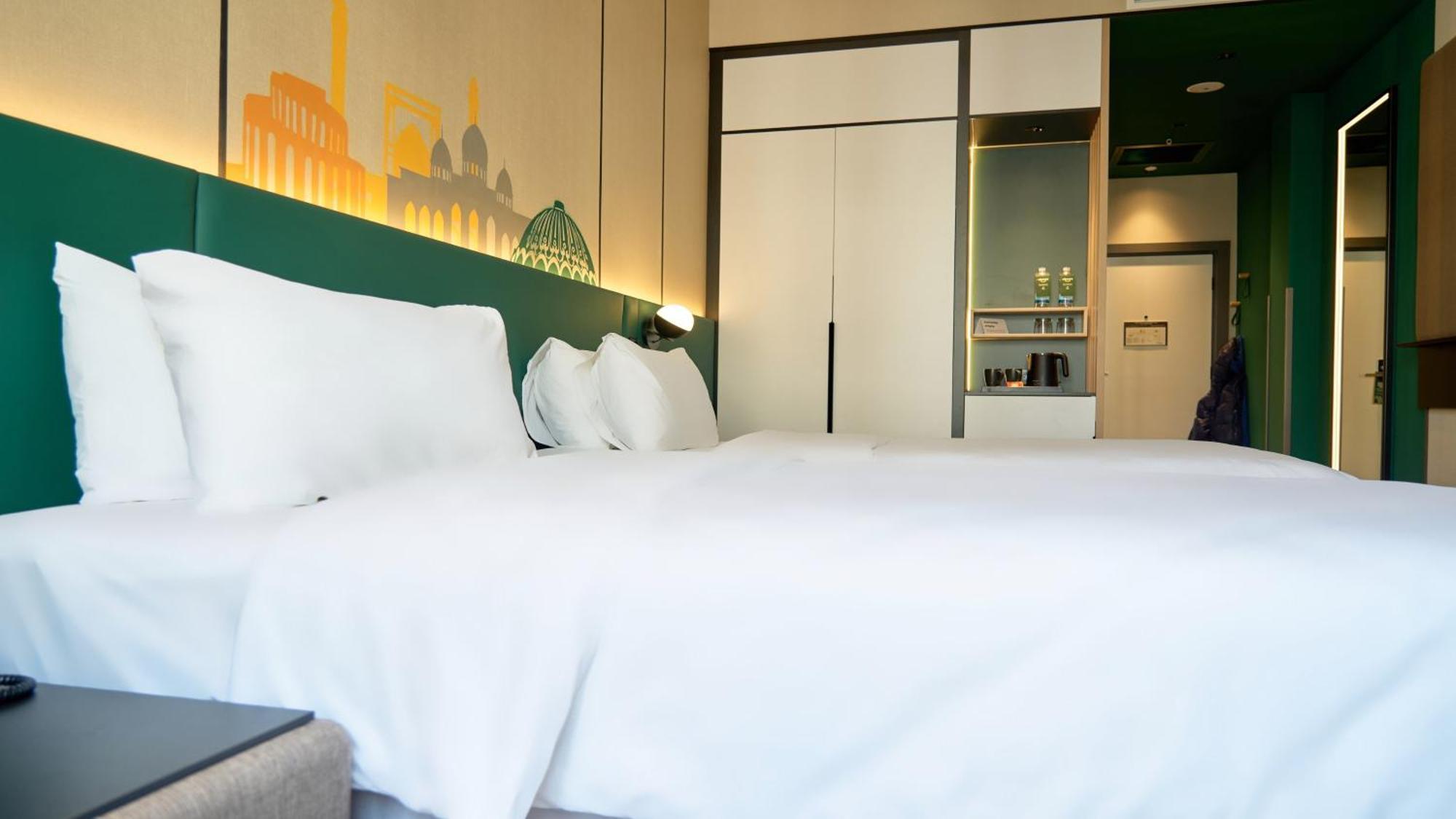 Holiday Inn Tashkent City By Ihg מראה חיצוני תמונה