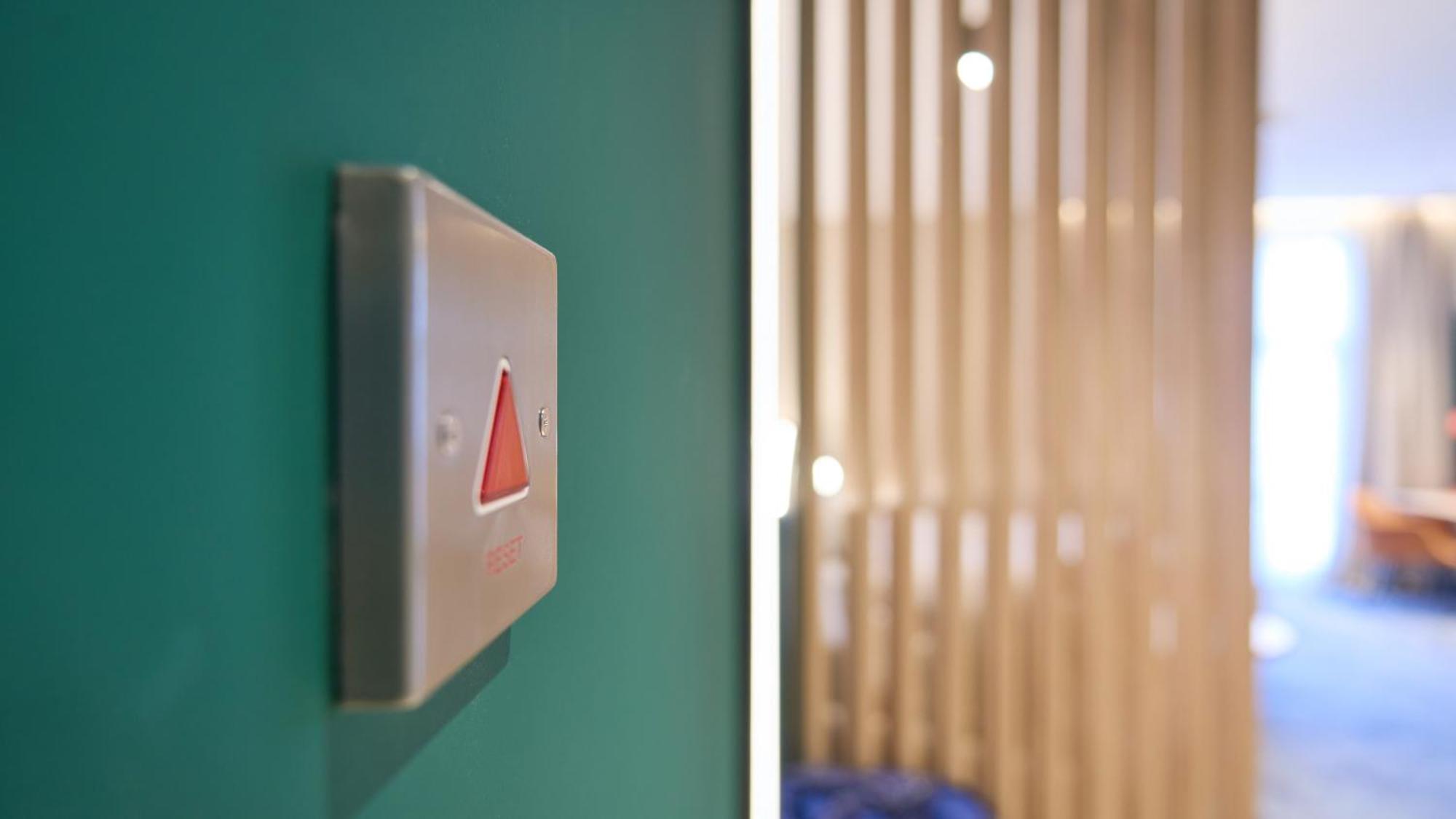 Holiday Inn Tashkent City By Ihg מראה חיצוני תמונה